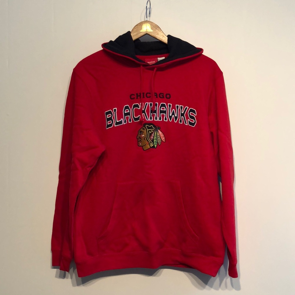 Reebok NHL Chicago Blackhawks sweatshirt - NWOT